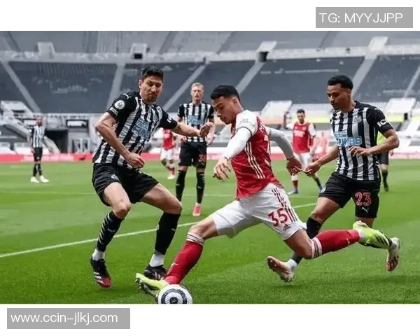 奥斯堡主场迎战汉诺威双方争夺宝贵积分的激烈对决 奥斯堡主场迎战汉诺威双方争夺宝贵积分的激烈对决