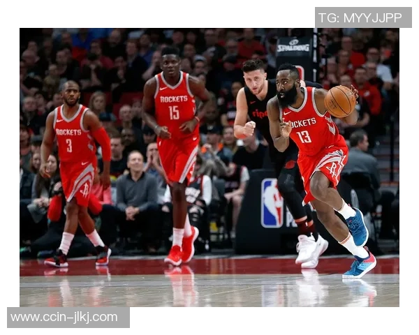 林书豪对决火箭与马刺的精彩瞬间回顾与分析