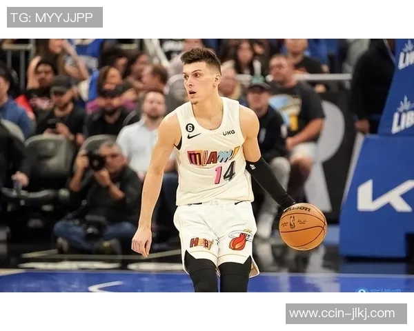 泰勒希罗的篮球之路：从新秀到明星的华丽蜕变