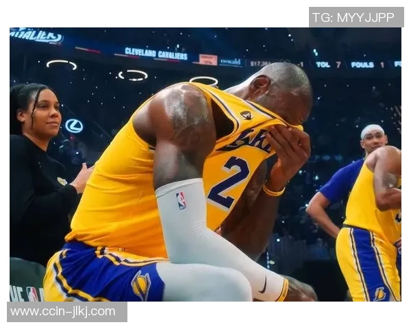 湖人对阵骑士精彩比赛免费直播全程回顾与分析 湖人对阵骑士精彩比赛免费直播全程回顾与分析