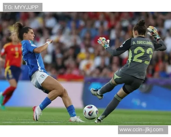 荷兰女足与意大利女足精彩对决比分揭晓分析