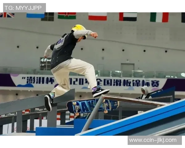 重庆滑板队在极限运动嘉年华中以51分稳居积分榜首位