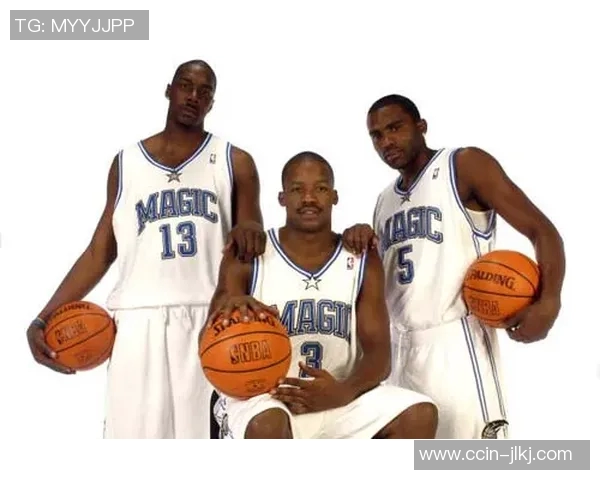 1995年NBA总决赛火箭队与魔术队的经典对决回顾与分析