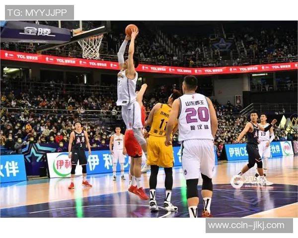 任骏飞领衔新赛季篮球盛宴展现个人风采与团队协作的完美结合